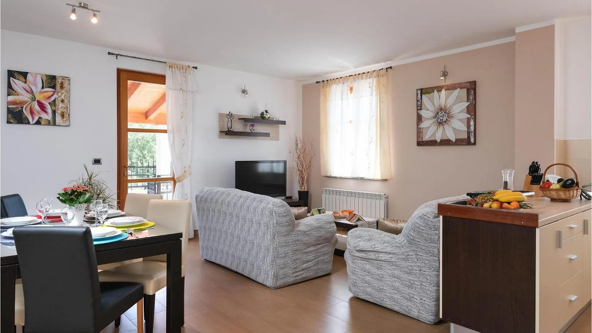 2 Bedroom Gorgeous Apartment In Hr-52215 Vodnjan